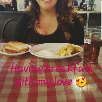 Mo's Egg House - Breakfast & Brunch Near Me - Temecula, California Mo's Egg House - Breakfast & Brunch Near Me - Temecula, California