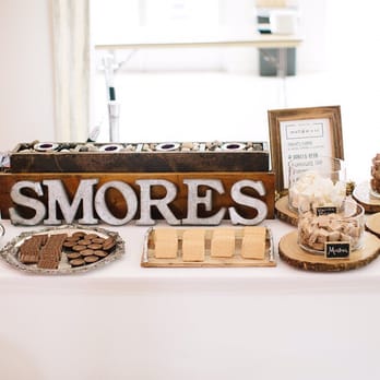North Mallow - The beautiful S'mores Bar for weddings, corporate events, grad parties and more! Thanks to Allison Hopperstad Photography for the photo! - Desserts Near Me North Mallow - The beautiful S'mores Bar for weddings, corporate events, grad parties and more! Thanks to Allison Hopperstad Photography for the photo! - Desserts Near Me