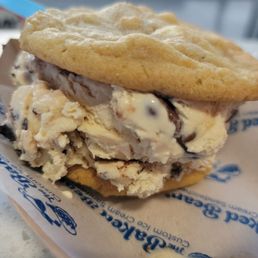 White Chocolate Macadamia Nut Cookie