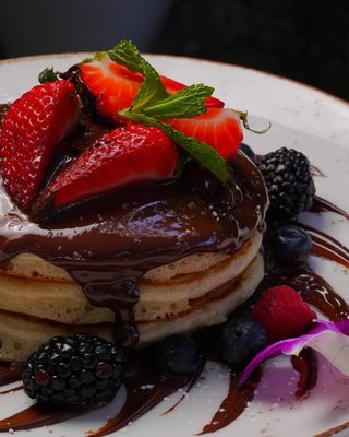 Sunny Side Cafe & Eatery by null
