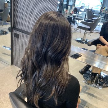 Volar Salon - Hair Salons Near Me - Chicago, Illinois Volar Salon - Hair Salons Near Me - Chicago, Illinois