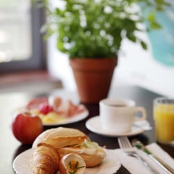 A&O - All-You-Can-Eat Frühstück, 6€
