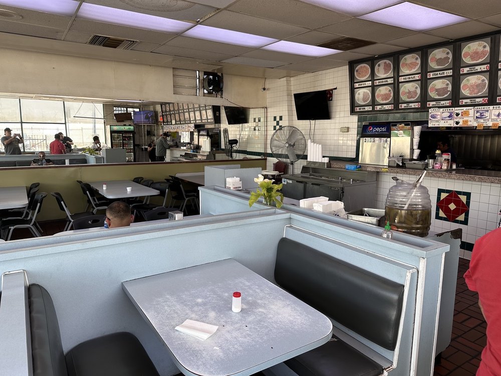 La Naranja Taqueria Restaurant