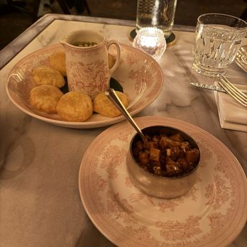Gymkhana - Gol Guptas - Indian Near Me - London, XGL
