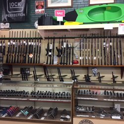 Berry's Hunting & Fishing Headquarters