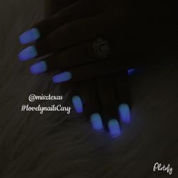 Lovely Nails - Glow in the dark