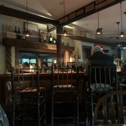 Vinoteca Wine Bar & Wine Shop - Bar area