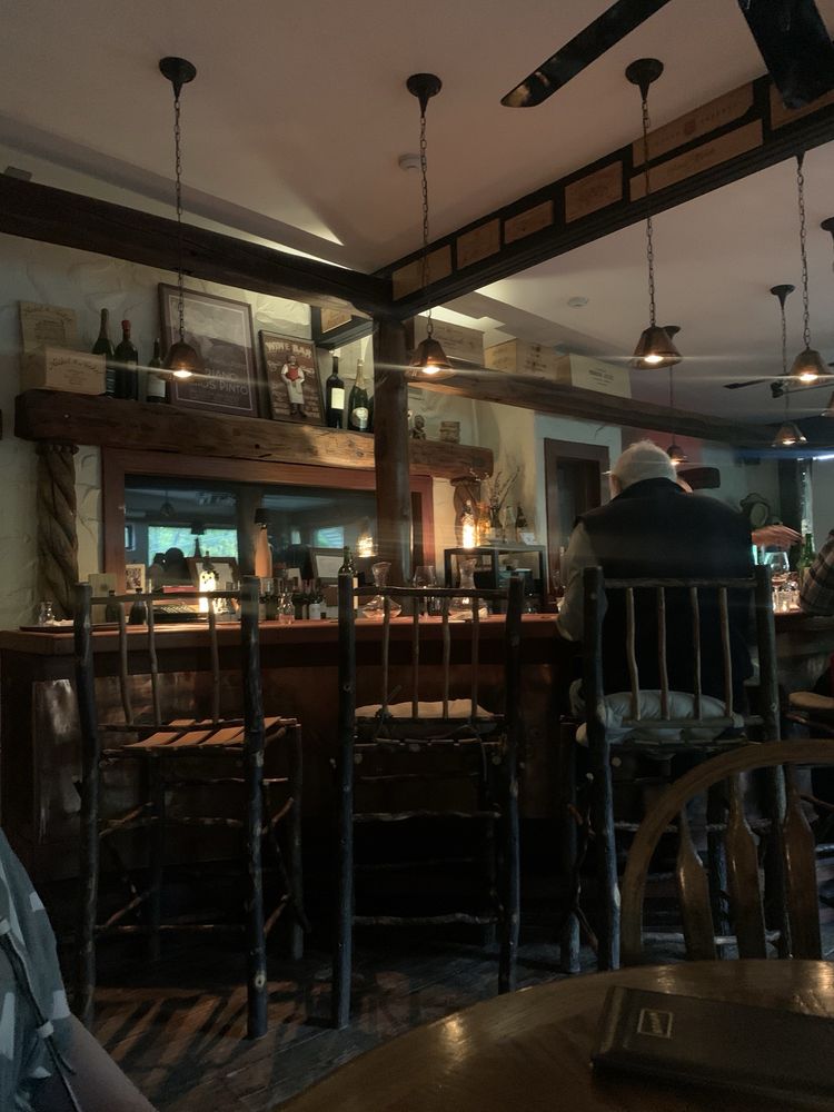 Social spots from Vinoteca Wine Bar & Wine Shop