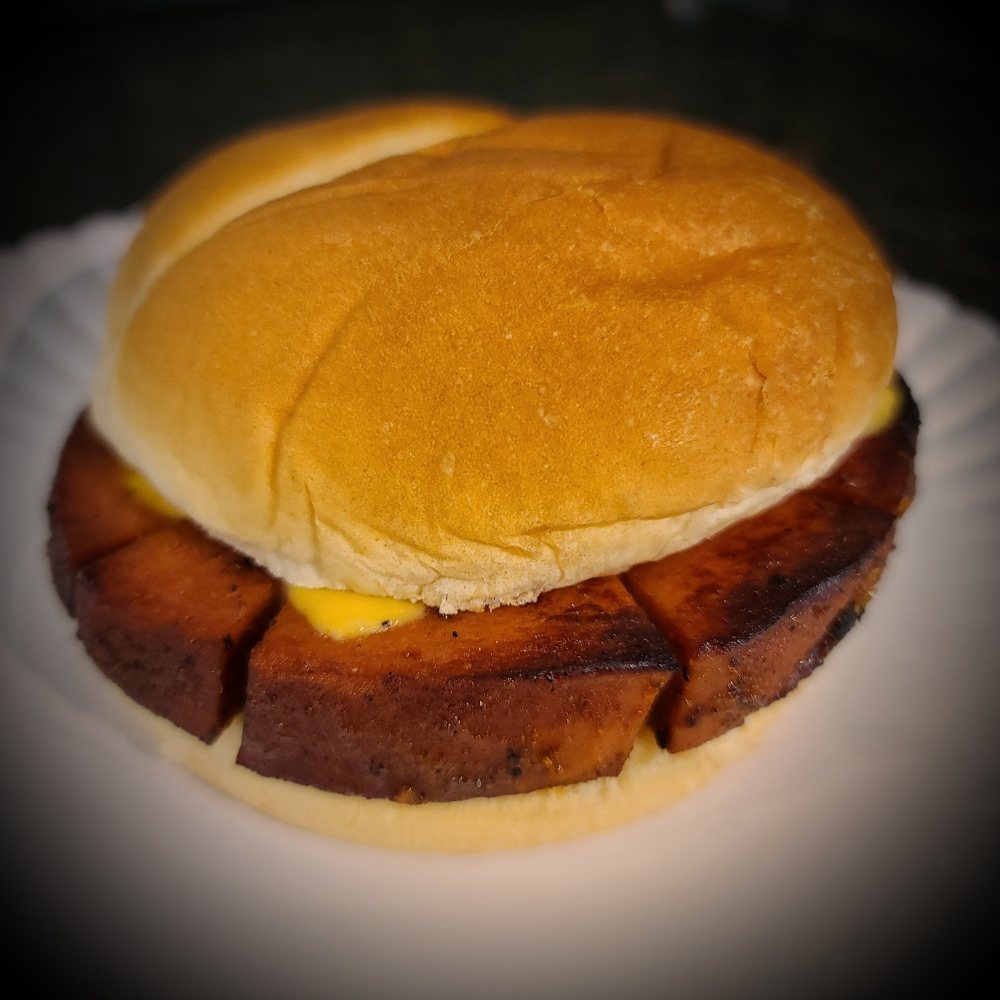 THE BUCKIN PIG Updated September 2024 14 Photos Mount Orab, Ohio Food Trucks Phone