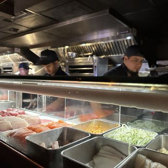 Double Knot - Sushi chefs - Sushi Bars Near Me - Philadelphia, Pennsylvania