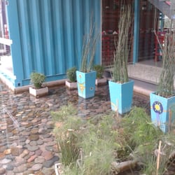 Quo Container Center
