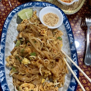 Thai Orchid - Pad Thai Chicken - Thai Near Me - Columbus, Georgia Thai Orchid - Pad Thai Chicken - Thai Near Me - Columbus, Georgia