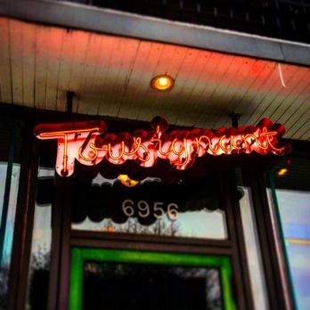 Chez Tousignant - Burgers Near Me - Montreal, Quebec Chez Tousignant - Burgers Near Me - Montreal, Quebec
