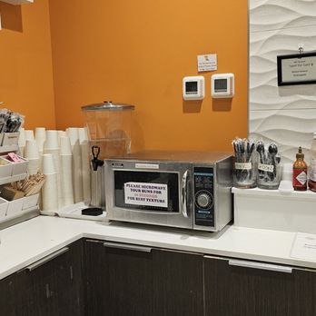 Sweet Hut Bakery & Cafe - Microwave to heat up the pastries - Bakeries Near Me - Plano, Texas