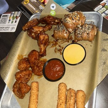 BUFFALO WILD WINGS - Updated February 2026 - 36 Photos & 22