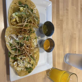 Con Huevos - Breakfast tacos - New Mexican Cuisine Near Me - Louisville, Kentucky