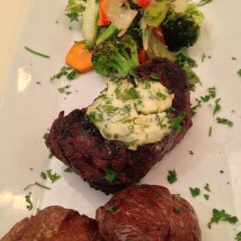 Arrowhead Restaurant and Lounge - Filet with maitre'd butter - Lounges Near Me - Southbury, Connecticut Arrowhead Restaurant and Lounge - Filet with maitre'd butter - Lounges Near Me - Southbury, Connecticut