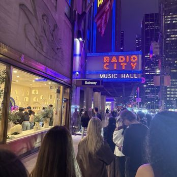 Myka - Ice Cream & Frozen Yogurt Near Me - New York, New York Myka - Ice Cream & Frozen Yogurt Near Me - New York, New York