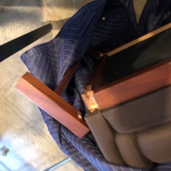Oz Moving & Storage - Broken legs!!!! - Movers Near Me - Los Angeles, California Oz Moving & Storage - Broken legs!!!! - Movers Near Me - Los Angeles, California