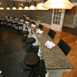 The SPA Day Retreat - Manicure room for 10
