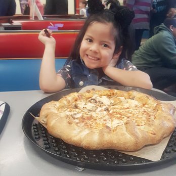 Chuck E. Cheese - Stuff crust - Pizza Near Me - Las Vegas, Nevada