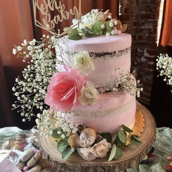 Fortune Bakery - My baby shower cake... Joe makes the best tasting cakes! We added the decor - Bakeries Near Me - San Gabriel, California