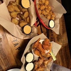 Wingin' It Bar and Grille - Wings, fried pickles, fried mushrooms