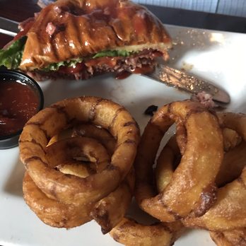 Harp and Hound Irish Pub - Black & tan onion rings - Pubs Near Me - Mystic, Connecticut Harp and Hound Irish Pub - Black & tan onion rings - Pubs Near Me - Mystic, Connecticut