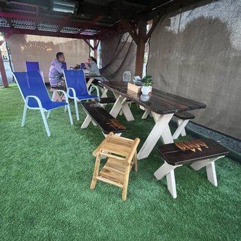Sidhu's Punjabi Cuisine - Two picnic tables - Indian Near Me - Tumwater, Washington Sidhu's Punjabi Cuisine - Two picnic tables - Indian Near Me - Tumwater, Washington