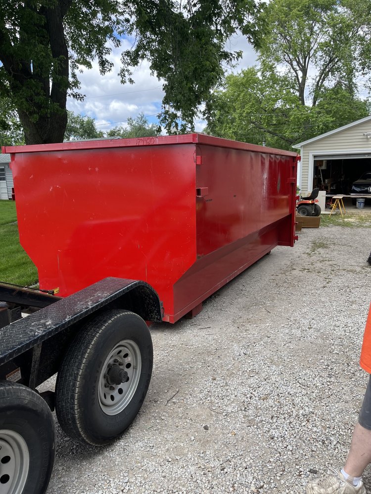 NIETO HAULING Updated July 2024 Villa Grove, Illinois Dumpster