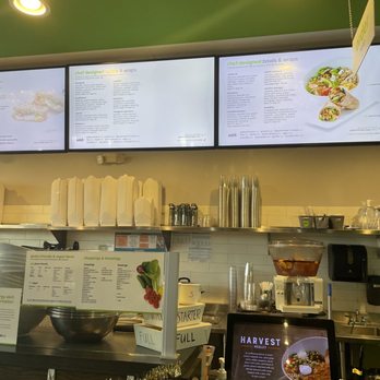 The Chopped Leaf - Inside - Salad Near Me - Federal Way, Washington The Chopped Leaf - Inside - Salad Near Me - Federal Way, Washington