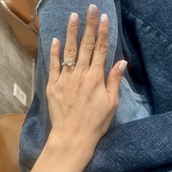 Tsume Nail Salon - Nail Salons Near Me - Los Gatos, California Tsume Nail Salon - Nail Salons Near Me - Los Gatos, California