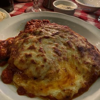 Dan Tana's - Chicken Chicken , Parmigiana a la Nikola - Italian Near Me - West Hollywood, California Dan Tana's - Chicken Chicken , Parmigiana a la Nikola - Italian Near Me - West Hollywood, California
