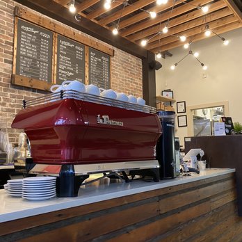 Cuatro Coffee - Coffee ordering counter. - Coffee & Tea Near Me - Surrey, British Columbia