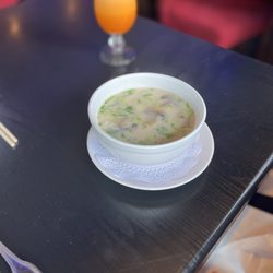 Osha Authentic Thai and Sushi bar - No spice!
