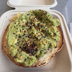 Uncommon Grounds - Avocado toast