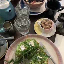 Avocado toast and porridge