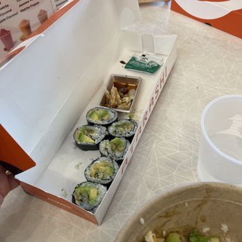 Poke Sushi - Avocado Roll - Poke Near Me - Pittsburgh, Pennsylvania Poke Sushi - Avocado Roll - Poke Near Me - Pittsburgh, Pennsylvania