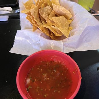 El Camino Real Mexican Grill - Plentiful chips and salsa - Mexican Near Me - Greensboro, North Carolina