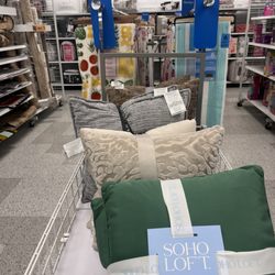 Ross Dress for Less