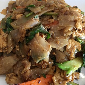 Muay Thai Kitchen - Thai Near Me - San Marcos, California