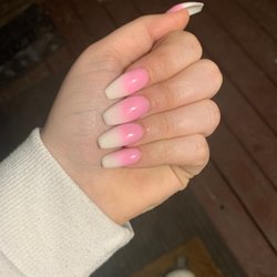 Hollywood Nails - I got the full set of pink and white coffin shaped ombré nails and I love them!
