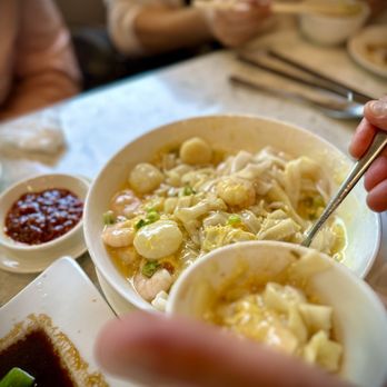 Southern Delicacy - Egg Swirl Ho Fun with Scallops & Shrimps - Chinese Near Me - Vancouver, British Columbia Southern Delicacy - Egg Swirl Ho Fun with Scallops & Shrimps - Chinese Near Me - Vancouver, British Columbia