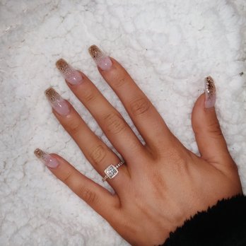 Colours - Tips with dip powder/design by Louis. - Nail Salons Near Me - Worcester, Massachusetts