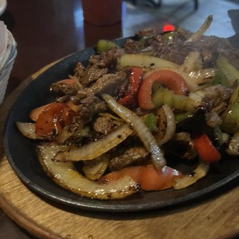 Los Generales Mexican Restaurant - Steak fajitas - Mexican Near Me - Orlando, Florida