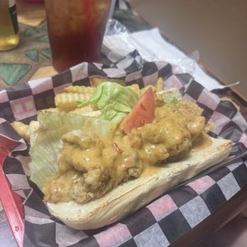 Fish River Grill - Poboy & fries - Cajun/Creole Near Me - Gulf Shores, Alabama Fish River Grill - Poboy & fries - Cajun/Creole Near Me - Gulf Shores, Alabama