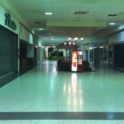 Warren Mall - All original tiles and fixtures
