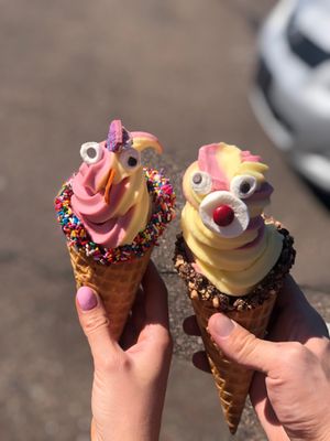 Scoop and Joy by null