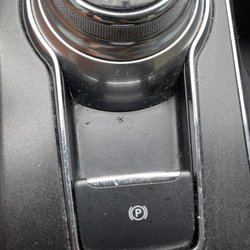 Cefco Canyon Creek Car Wash - Middle console