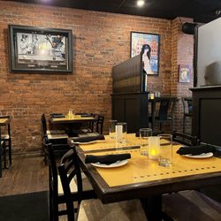 Pasta Cosi - Indoor dining